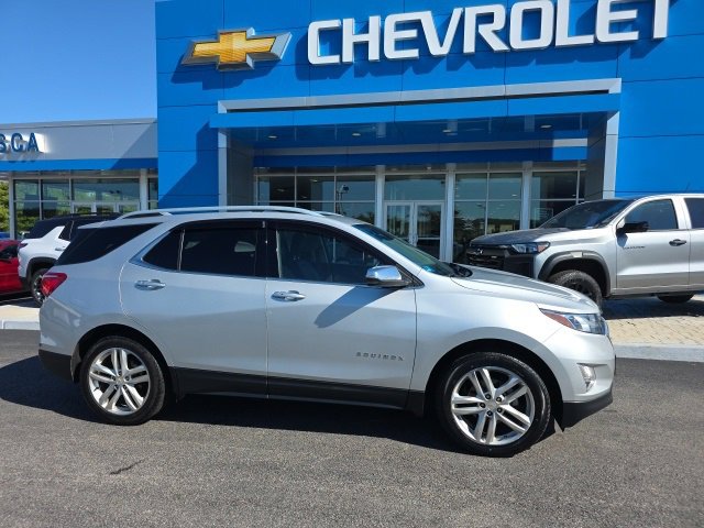 2018 Chevrolet Equinox Premier photo 2