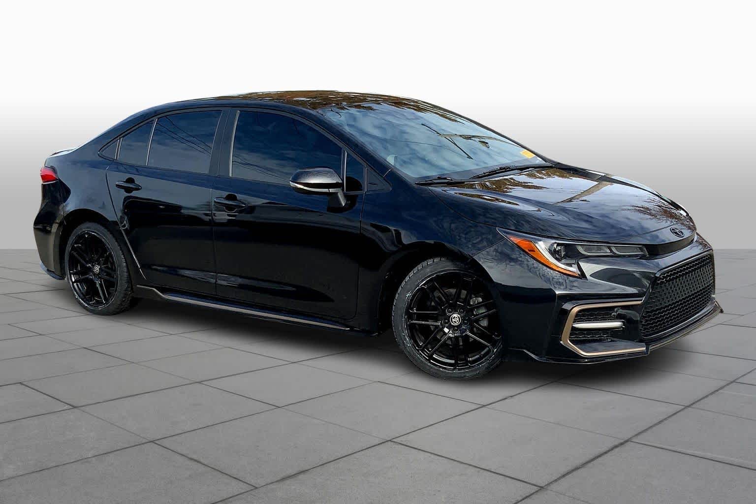 Used 2022 Toyota Corolla SE with VIN 5YFS4MCEXNP119912 for sale in Northfield, Minnesota