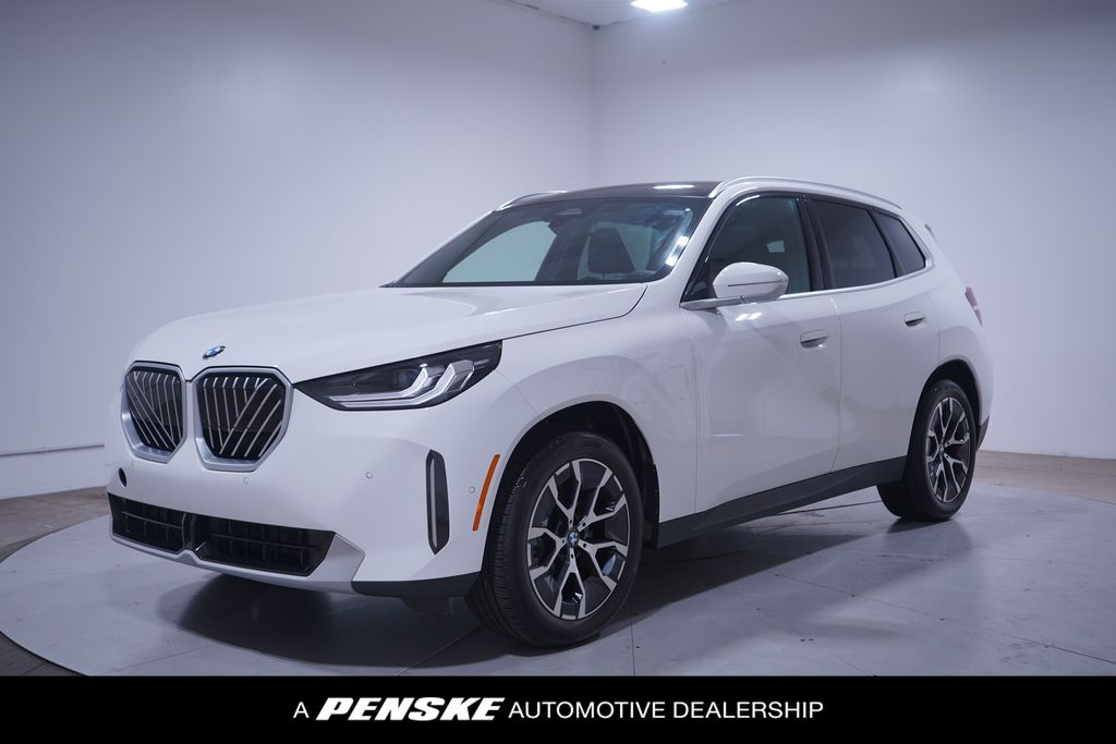 2025 BMW X3 30's photo