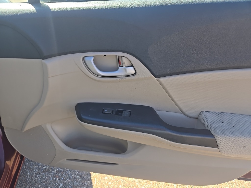 2012 Honda Civic LX photo 17