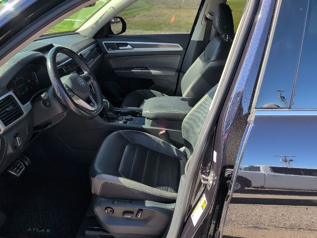 2023 Volkswagen Atlas V6 SEL Premium R-Line photo 4