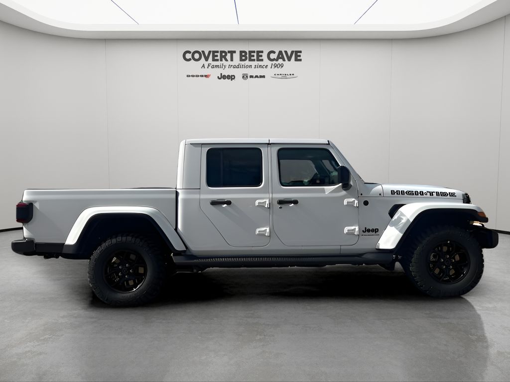 2025 Jeep Gladiator Sport photo 10