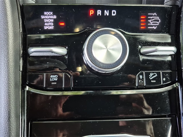 2023 Jeep Grand Cherokee Summit photo 21
