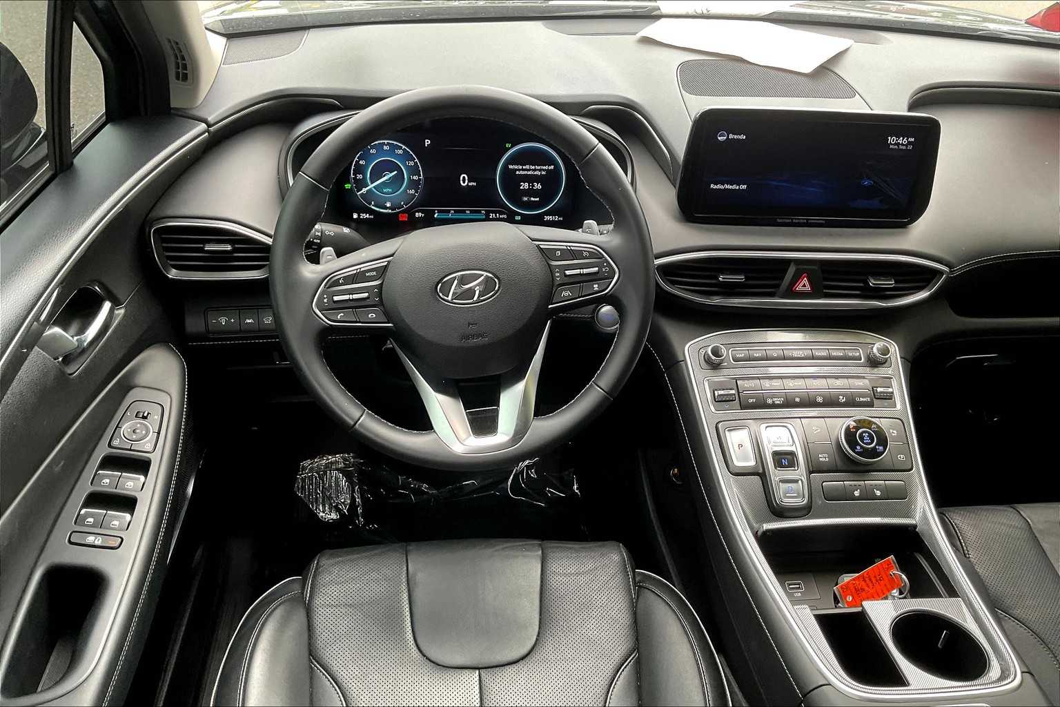 2022 Hyundai Santa Fe SEL Premium photo 4