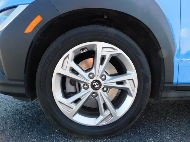2022 Hyundai Kona SEL photo 9