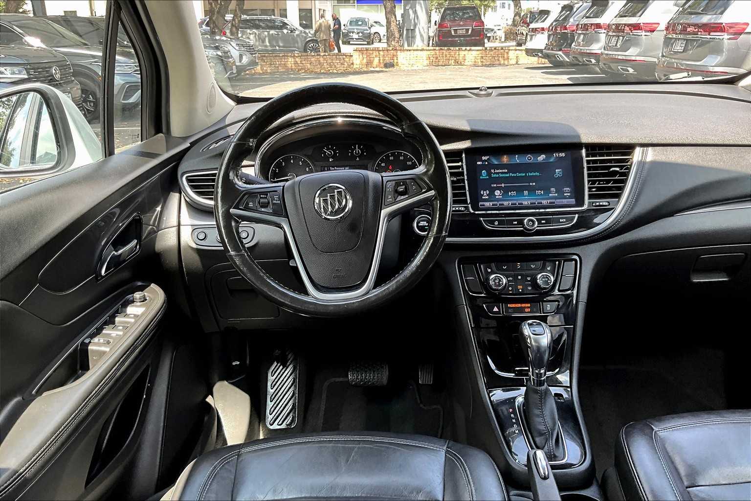 2020 Buick Encore Essence photo 5