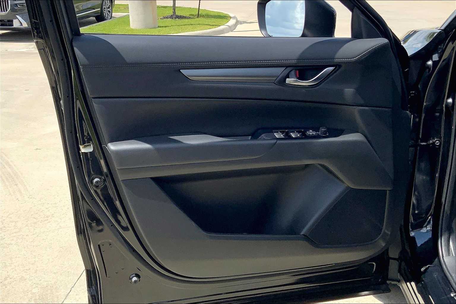 2021 Mazda CX-5 Touring photo 48