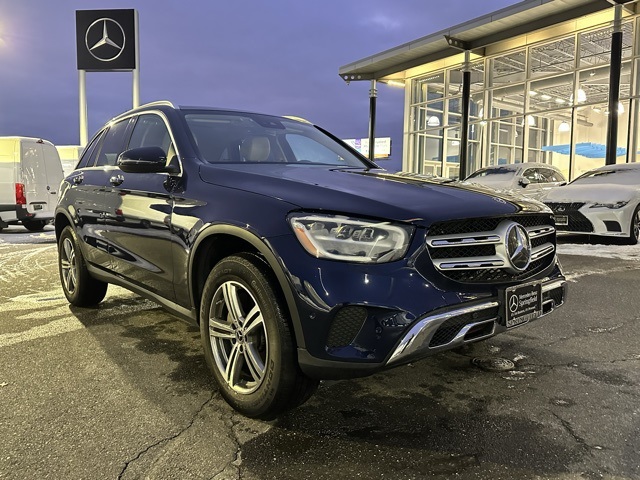2022 Mercedes-Benz GLC GLC300's photo