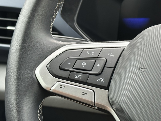 2022 Volkswagen Taos SE photo 10