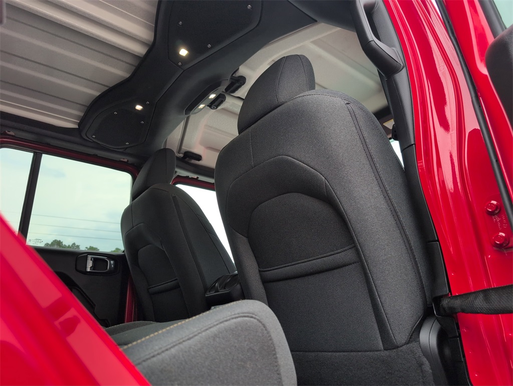 2024 Jeep Gladiator Sport photo 28