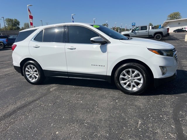 2020 Chevrolet Equinox LT photo 2