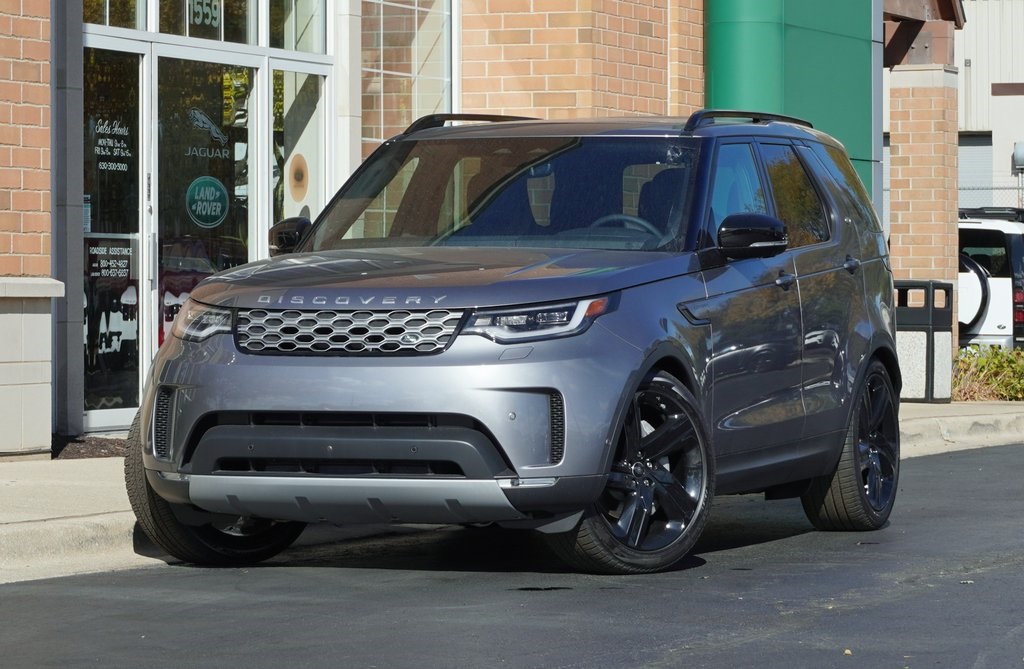 2025 Land Rover Discovery S