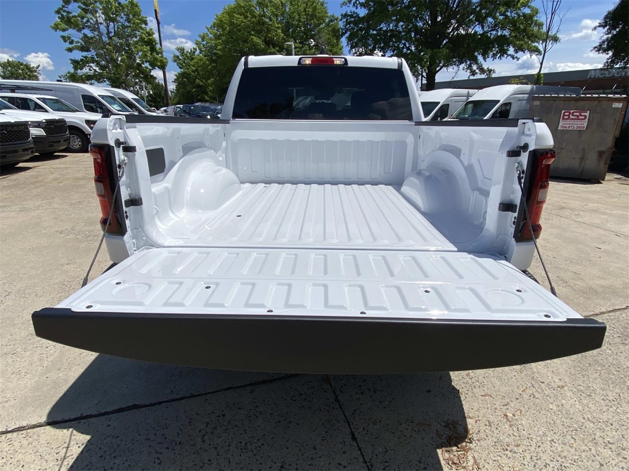 2025 Ram 1500 Tradesman photo 21