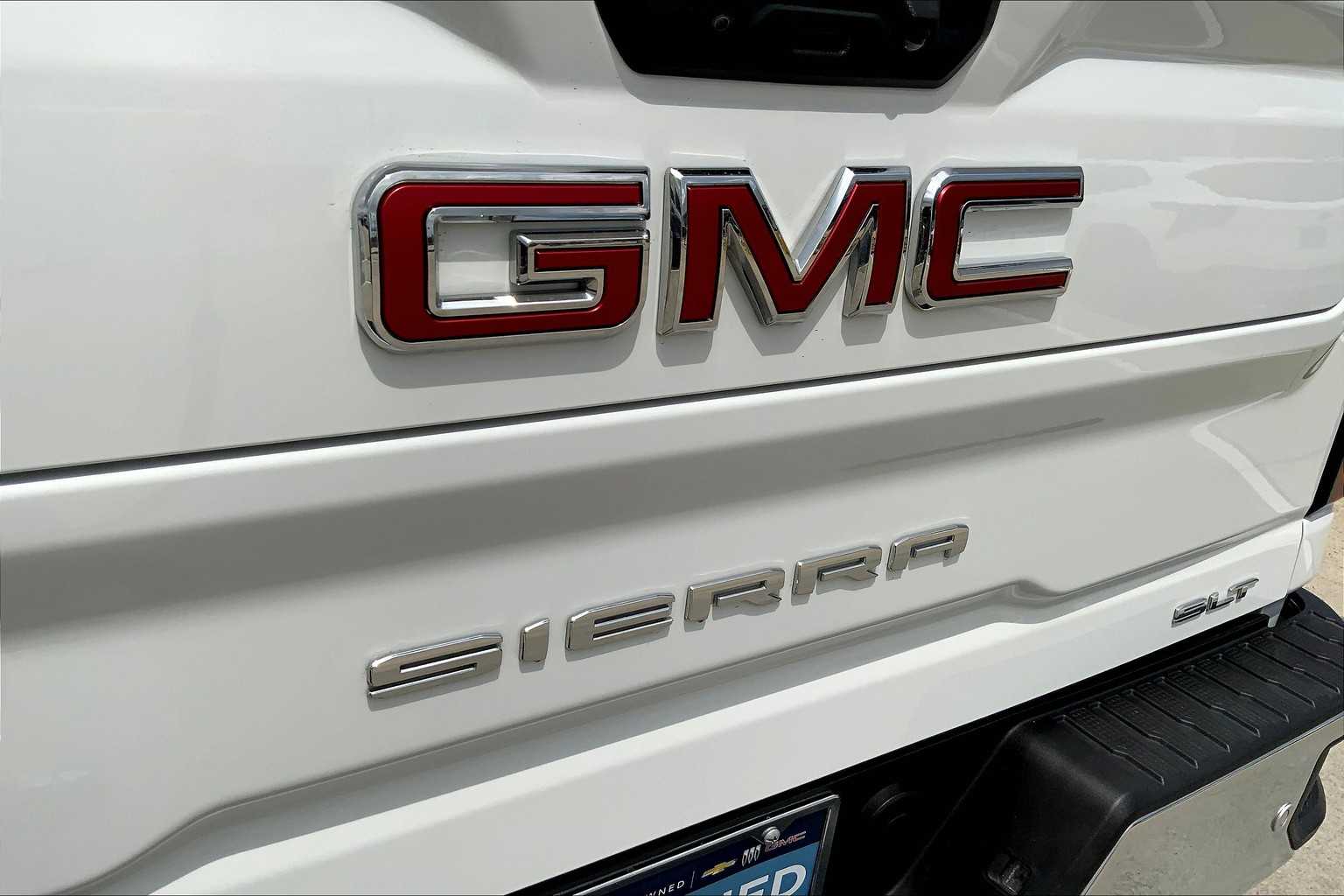 2024 Gmc Sierra HD SLT photo 28