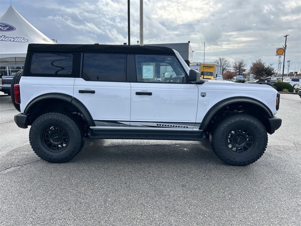 2025 Ford Bronco Big Bend photo 3