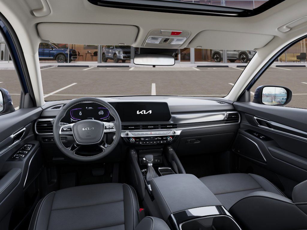 2025 Kia Telluride S photo 12
