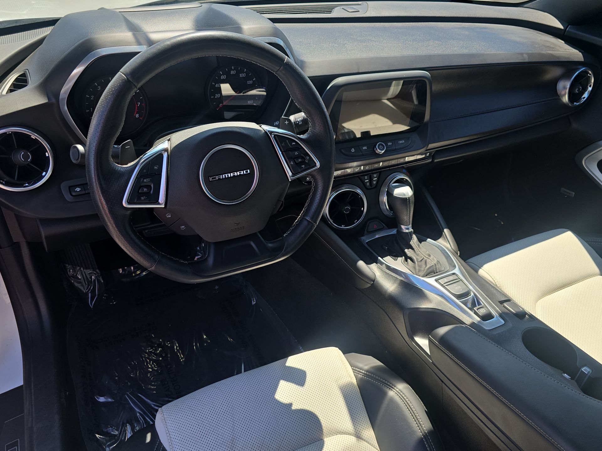 2016 Chevrolet Camaro 2LT photo 54