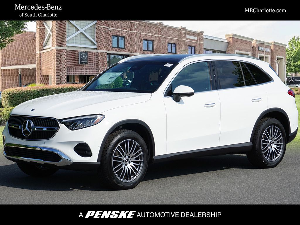 2025 Mercedes-Benz GLC Base's photo