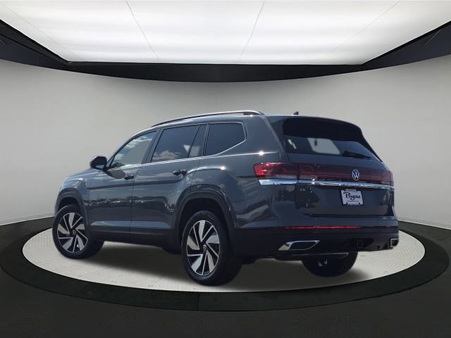 2026 Volkswagen Atlas SE Technology photo 2