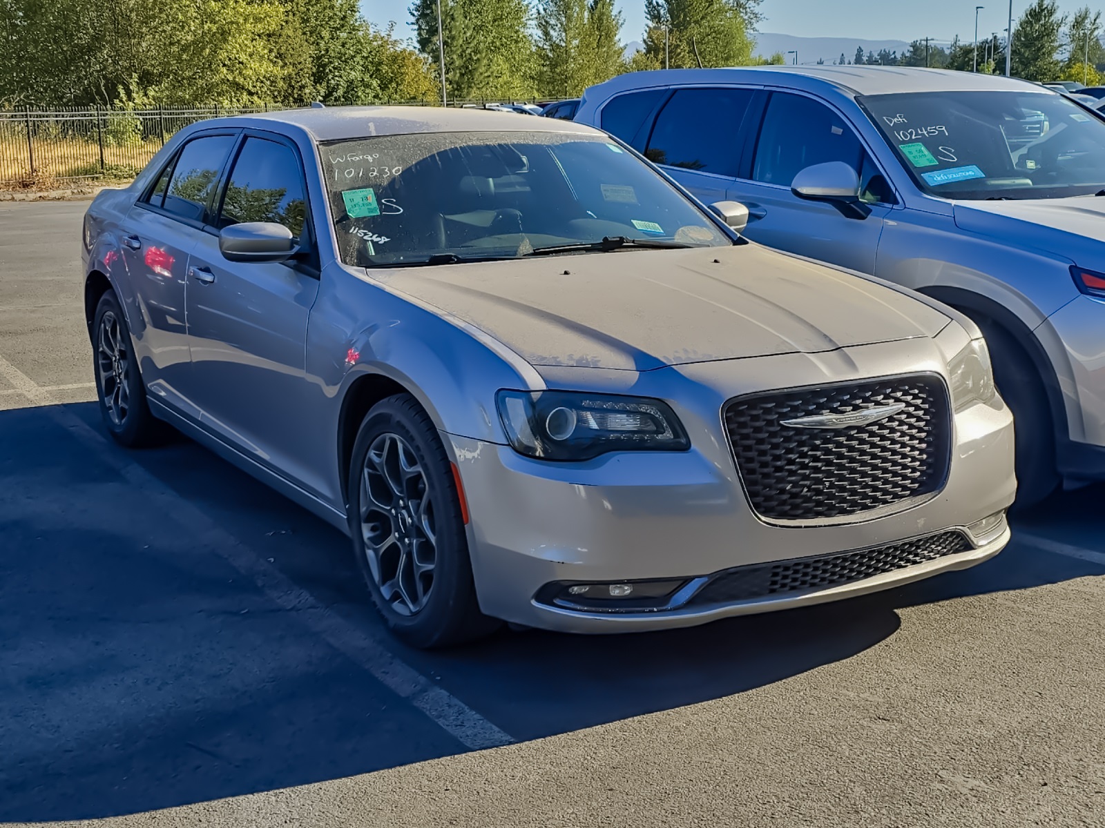 2018 Chrysler 300 S photo 2