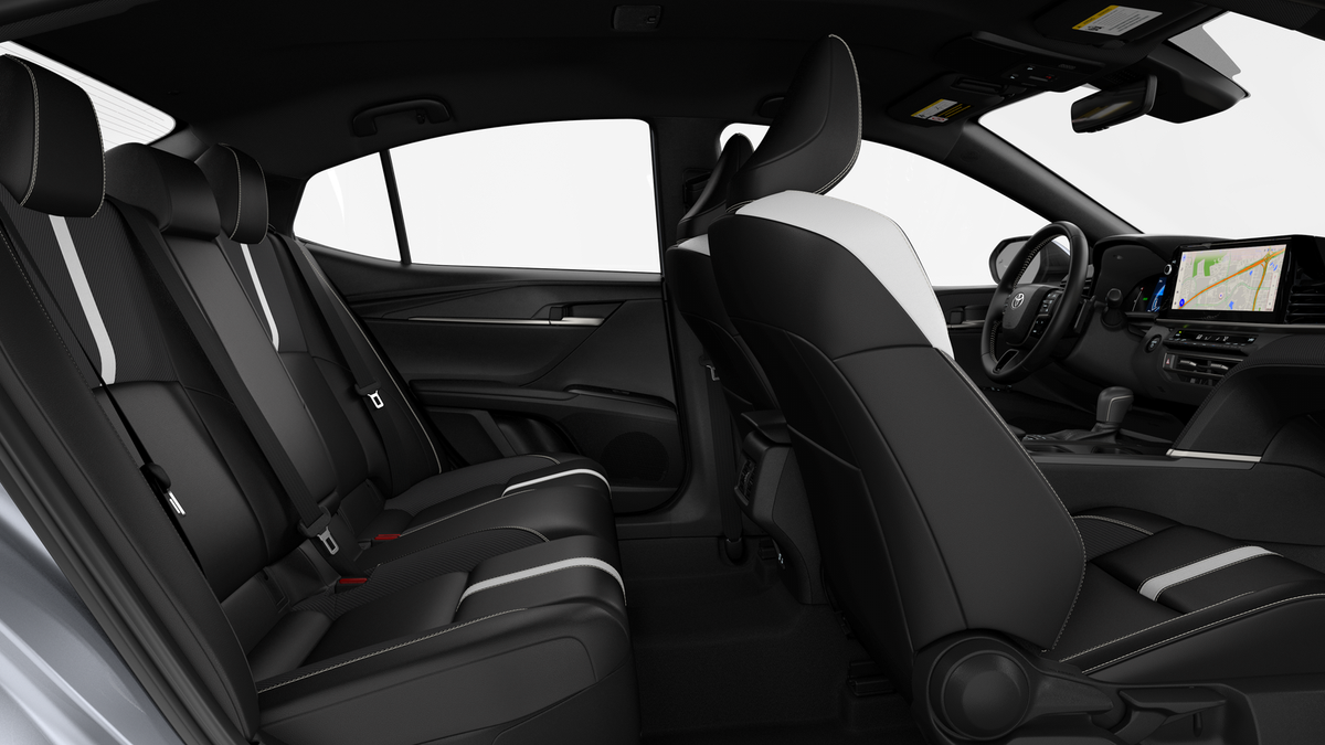 2025 Toyota Camry SE photo 48