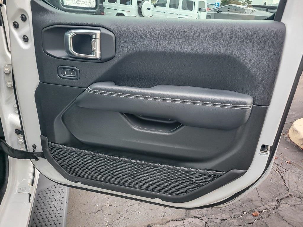 2022 JEEP WRANGLER - Image 20