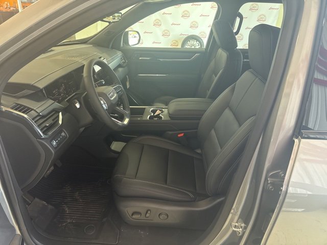 2026 Gmc Acadia Elevation photo 3