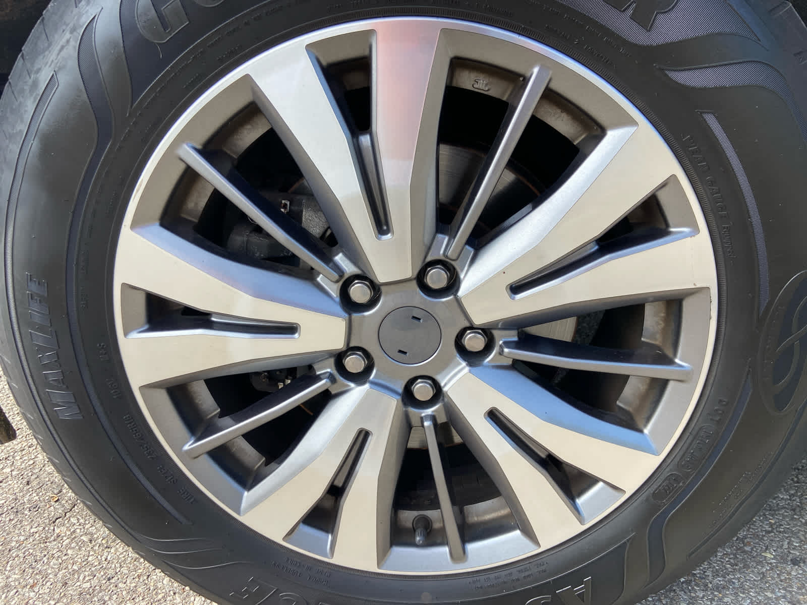 2019 Nissan Pathfinder SL photo 11