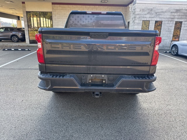 2022 Chevrolet Silverado 1500 Custom photo 4