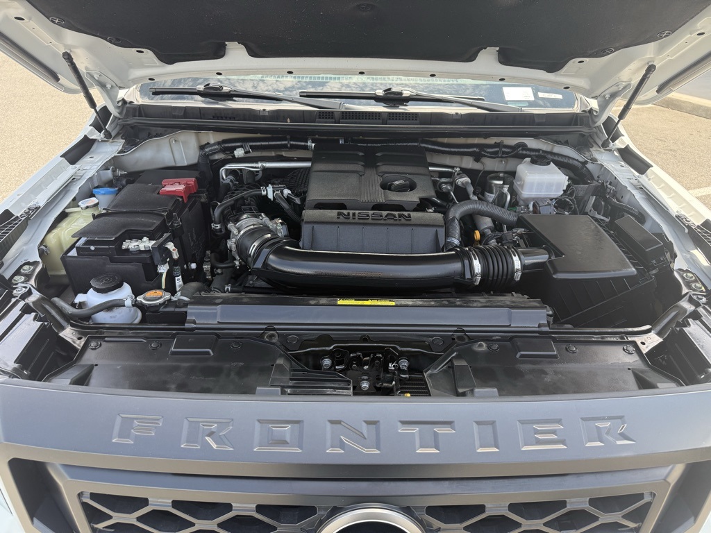 2023 Nissan Frontier S photo 8