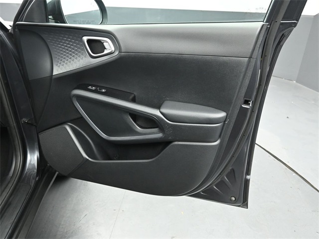 2021 Kia Soul EX photo 32
