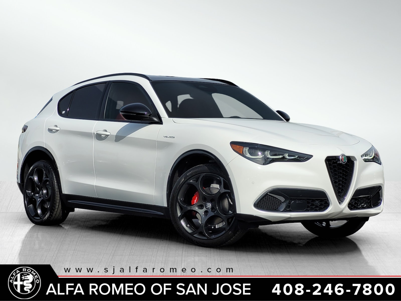 2025 Alfa Romeo Stelvio