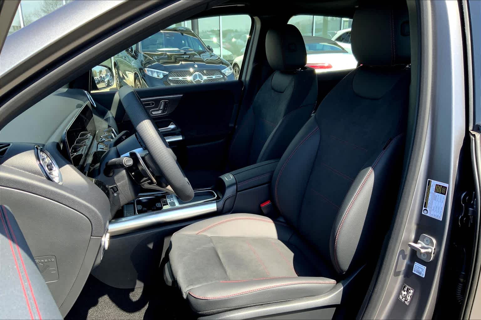 2025 Mercedes Benz GLA AMG 35 4MATIC photo 12