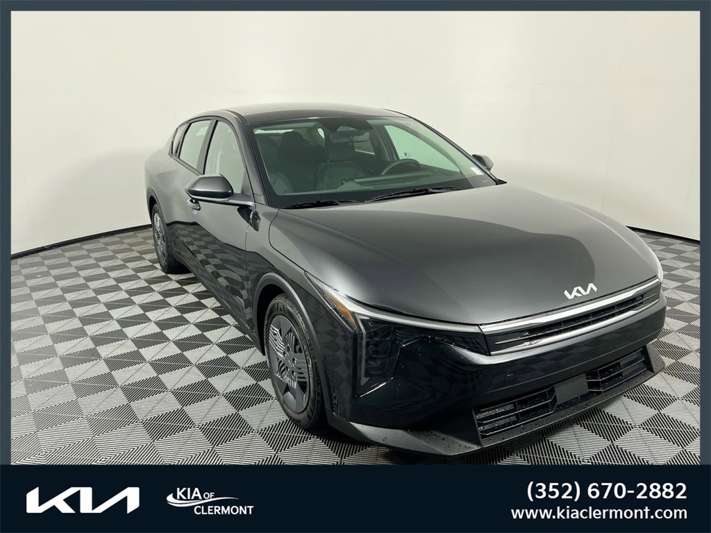 2025 Kia K4 LX's photo