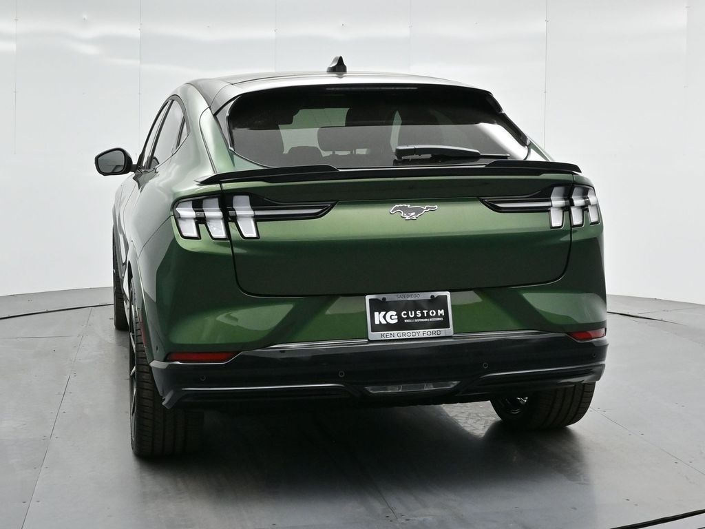 2024 Ford Mustang Mach-E Premium photo 25