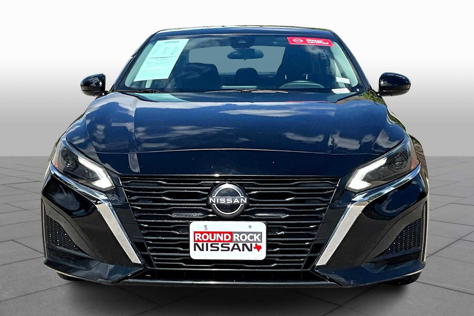2023 Nissan Altima 2.5 SV photo 3