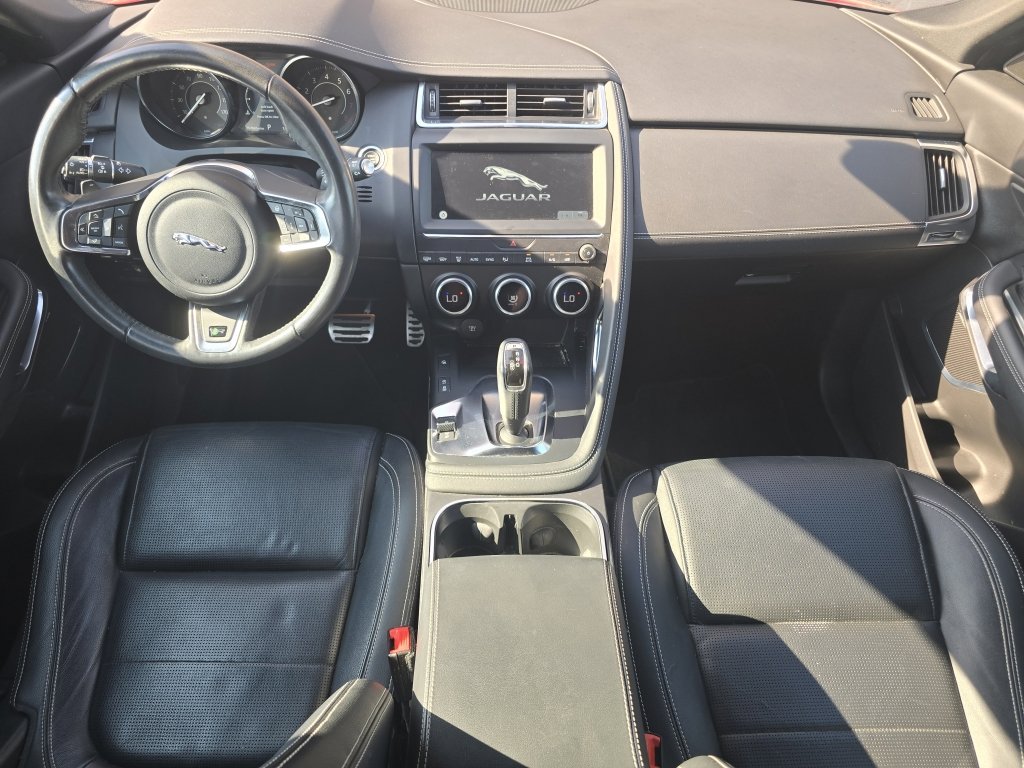 2019 Jaguar E-PACE R-Dynamic S photo 29
