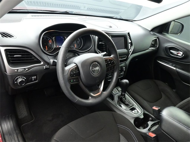 2020 Jeep Cherokee Latitude photo 17