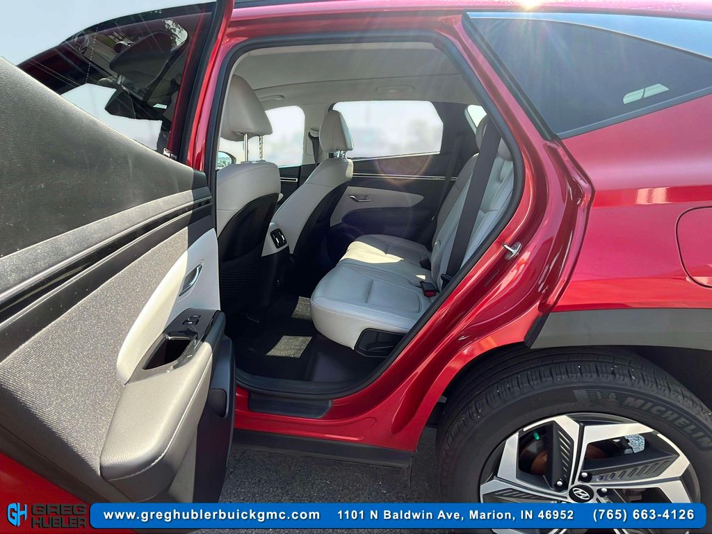 2022 Hyundai Tucson Limited photo 14