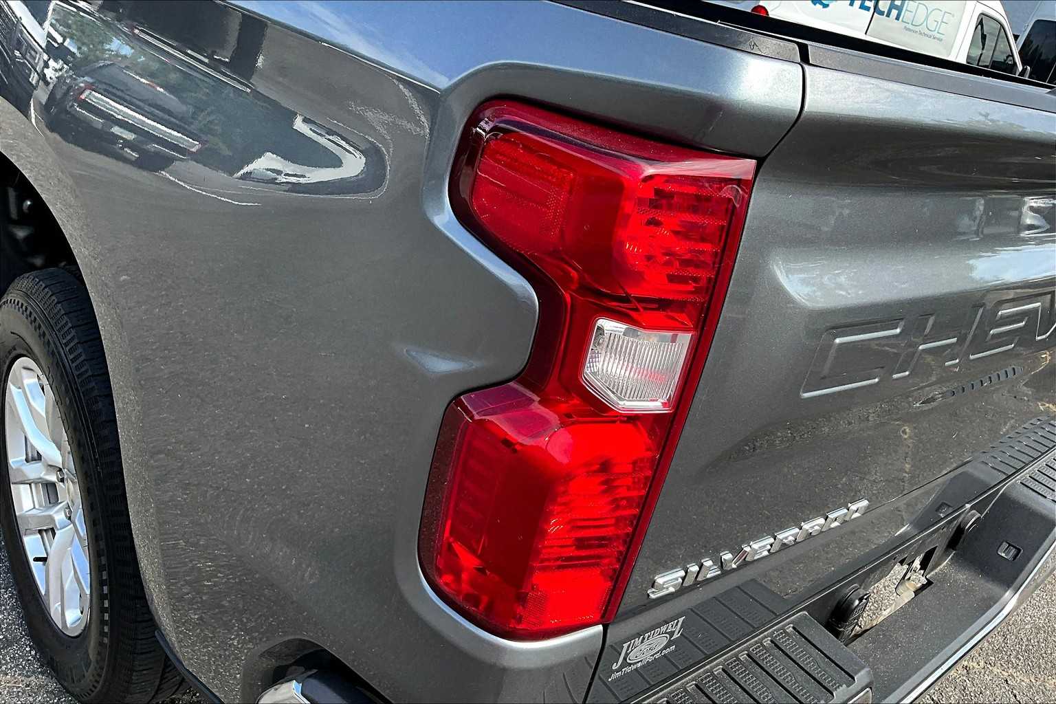 2020 Chevrolet Silverado 1500 LT photo 24