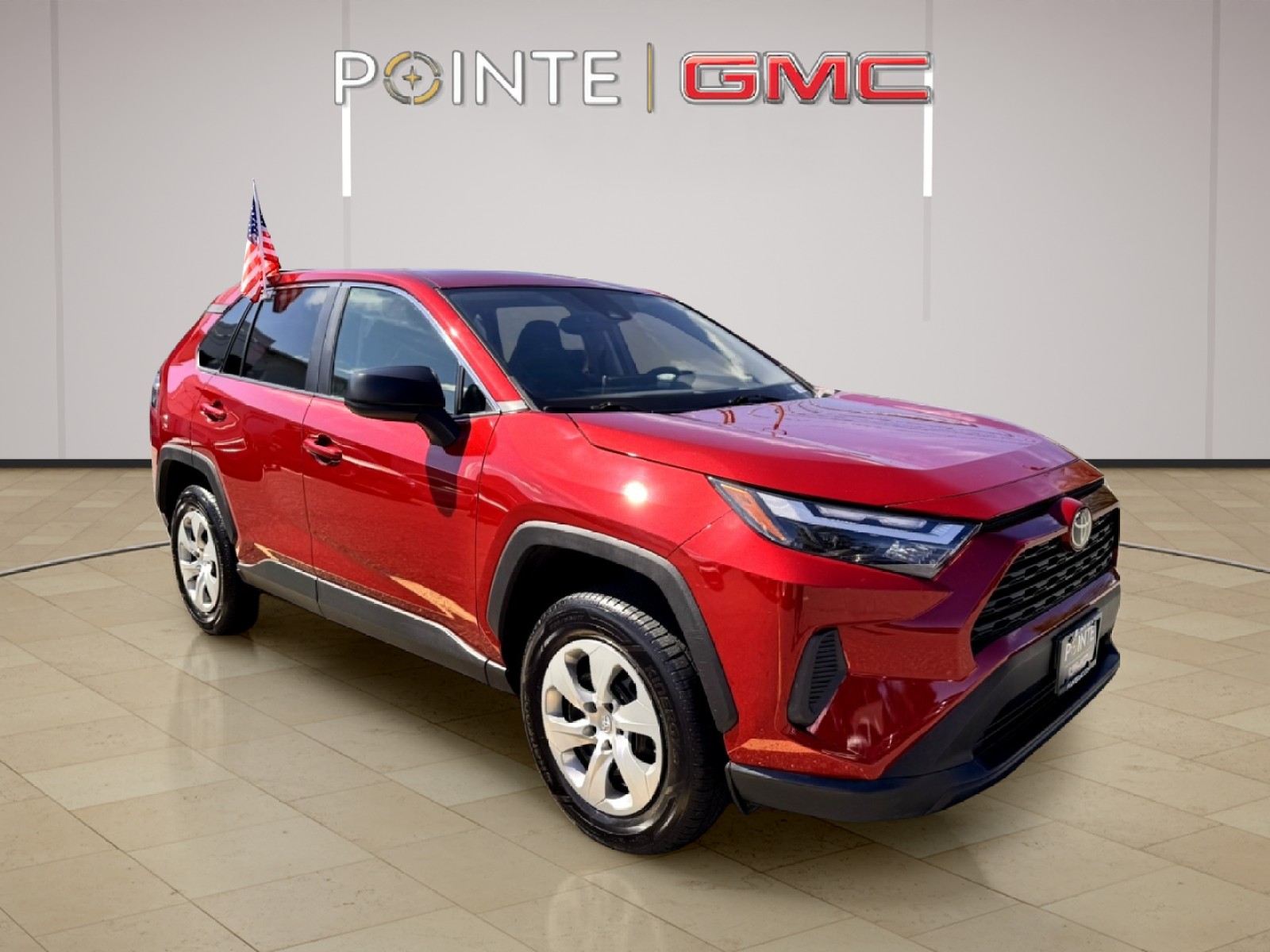 2023 Toyota RAV4 LE's photo