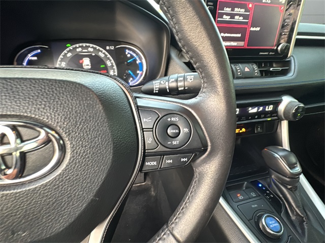 2021 Toyota RAV4 Hybrid XSE photo 16