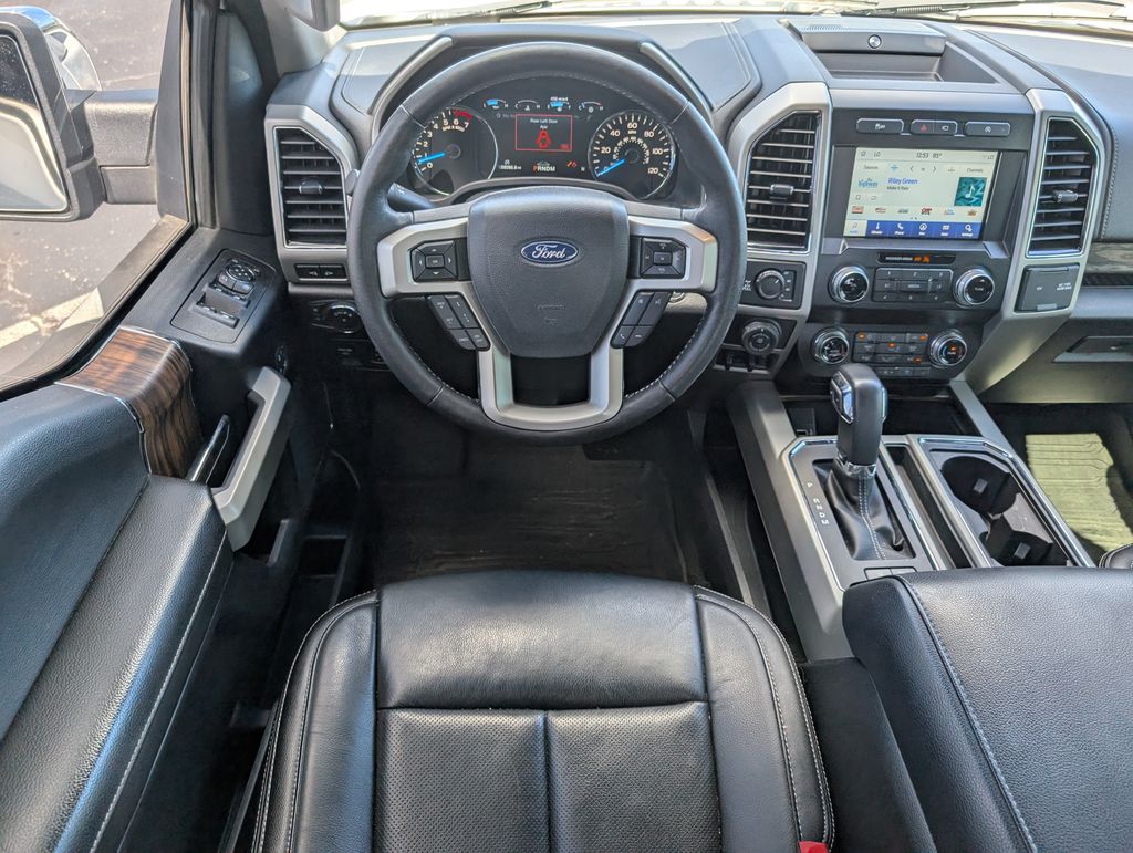 2019 Ford F-150 Lariat photo 4