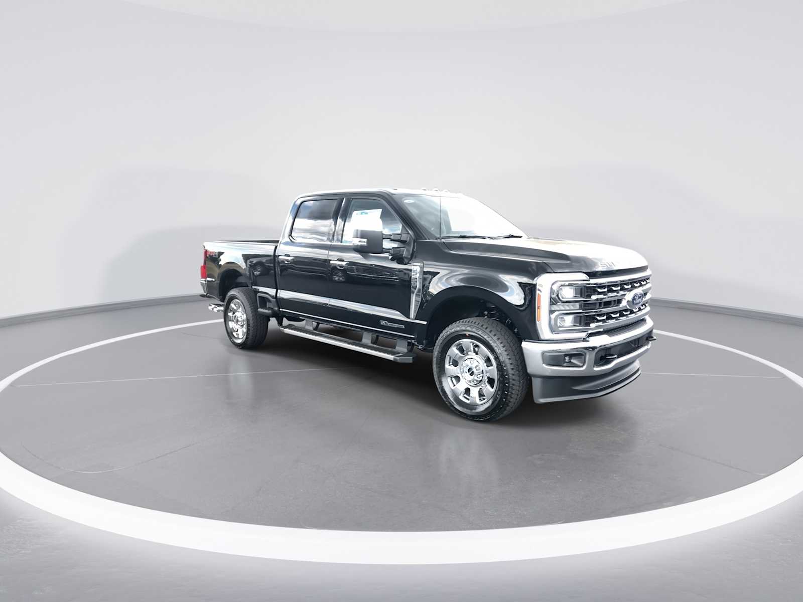 2026 Ford F-250 Lariat photo 2