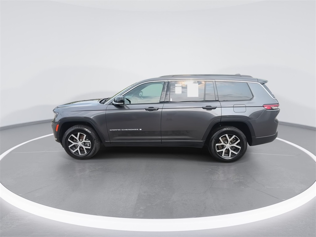 2024 Jeep Grand Cherokee Limited photo 3