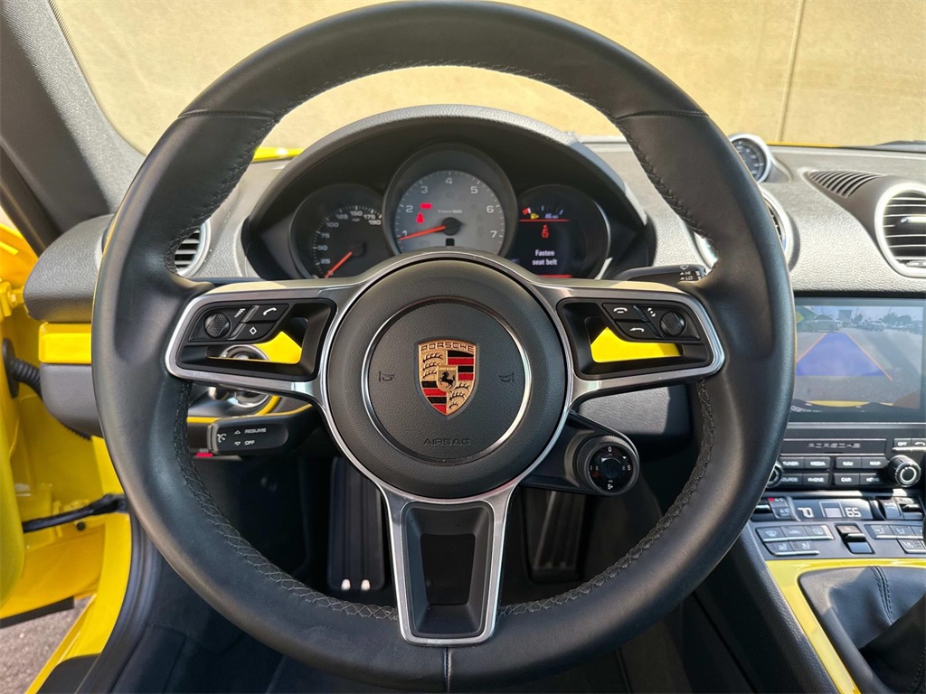 2024 Porsche Cayman S photo 21