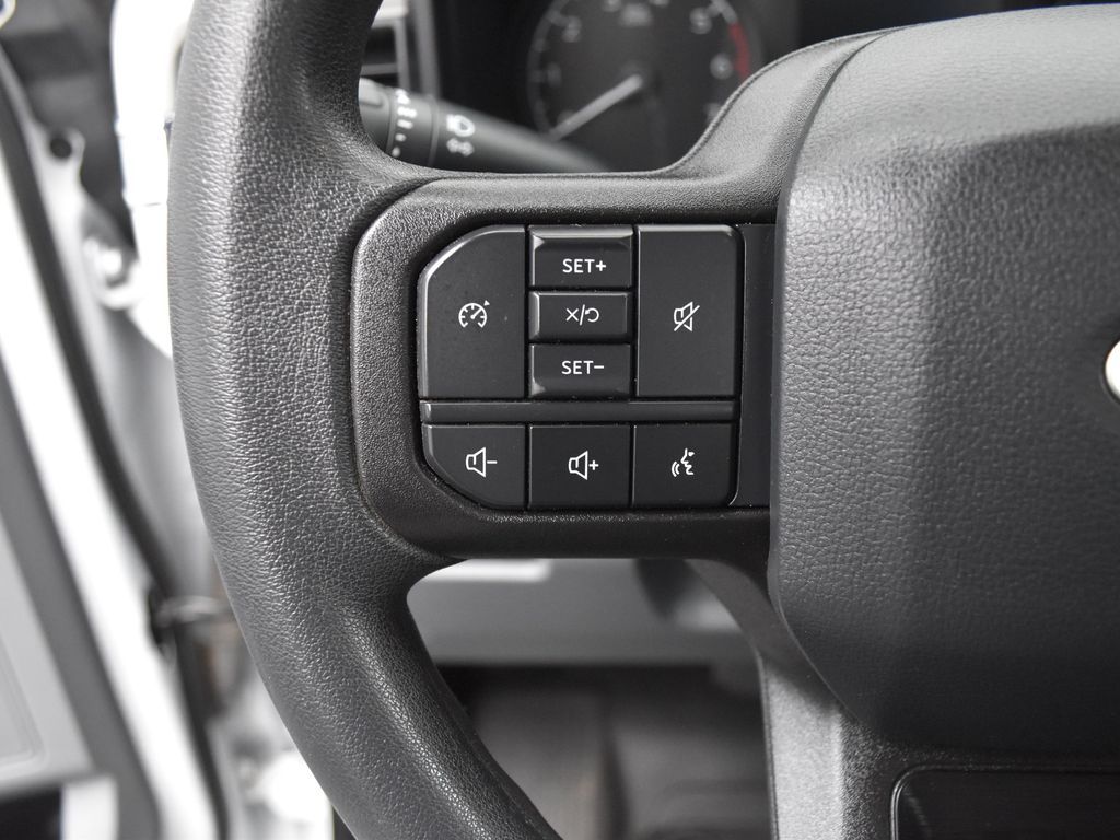 2024 Ford F-250 photo 8