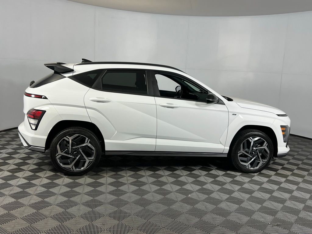 2024 Hyundai Kona N Line photo 2