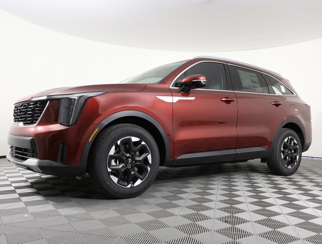 2025 Kia Sorento S's photo