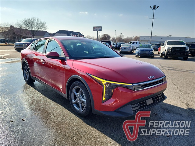 2025 Kia K4 LXS